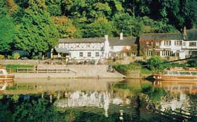 Saracens Head Inn B&B,  Symonds yat [east]